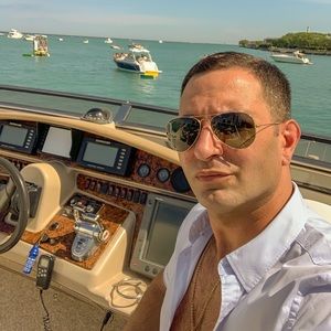 Meet your Posher, Jonn-paul